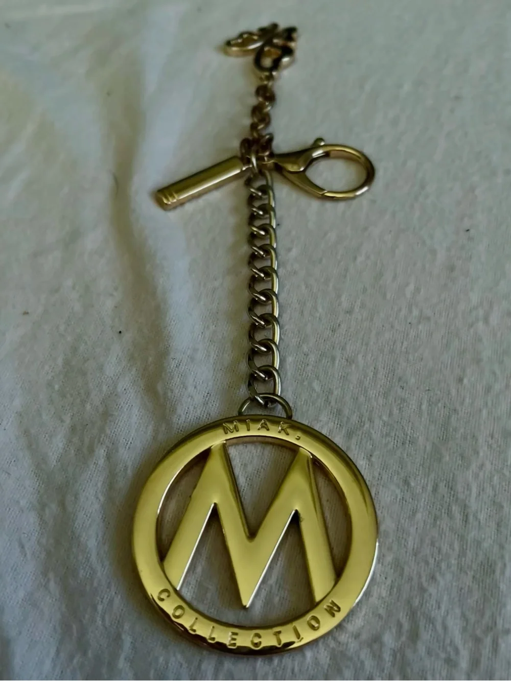 Michael Kors stylish gold
